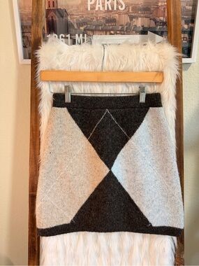 Girls Primark Argyle Knit Mini Skirt in Black, Gray, Tan